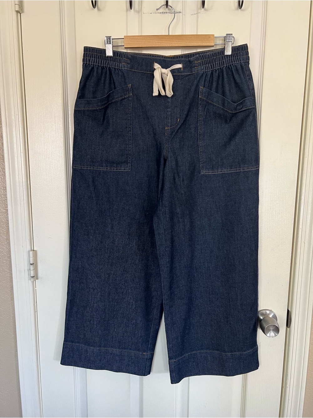 Sanctuary Wide Leg Crop Denim Pants Size Large Drawstring Utility Chambray NWT